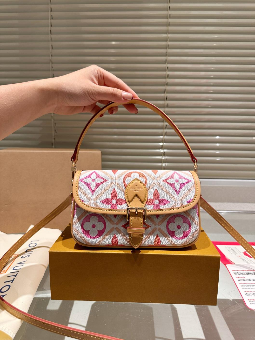 LV Diane handbag 134188