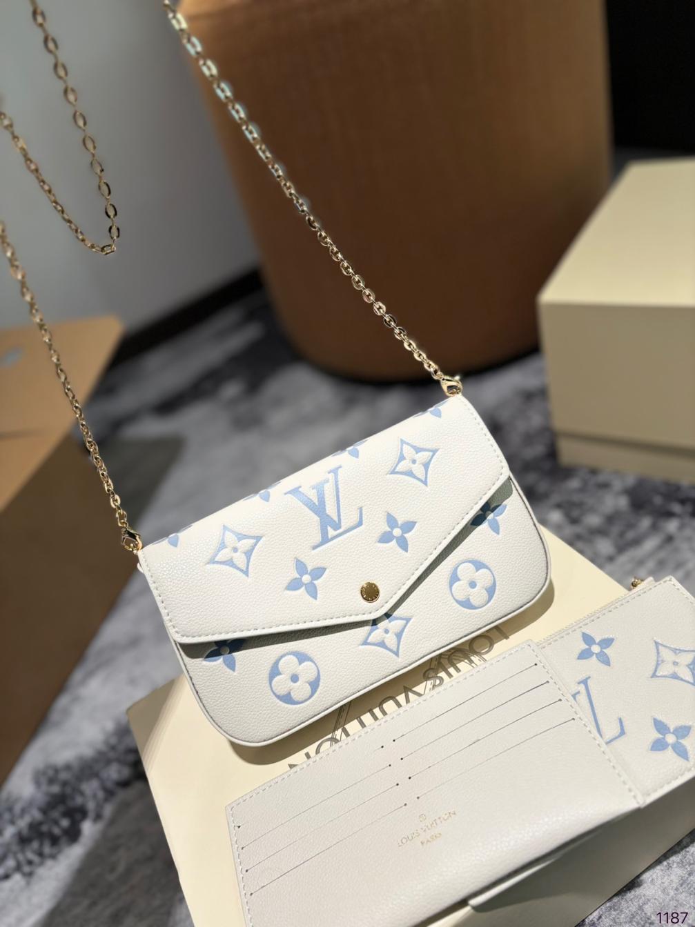 LV Louis vuitton POCHETTE FELICIE bag