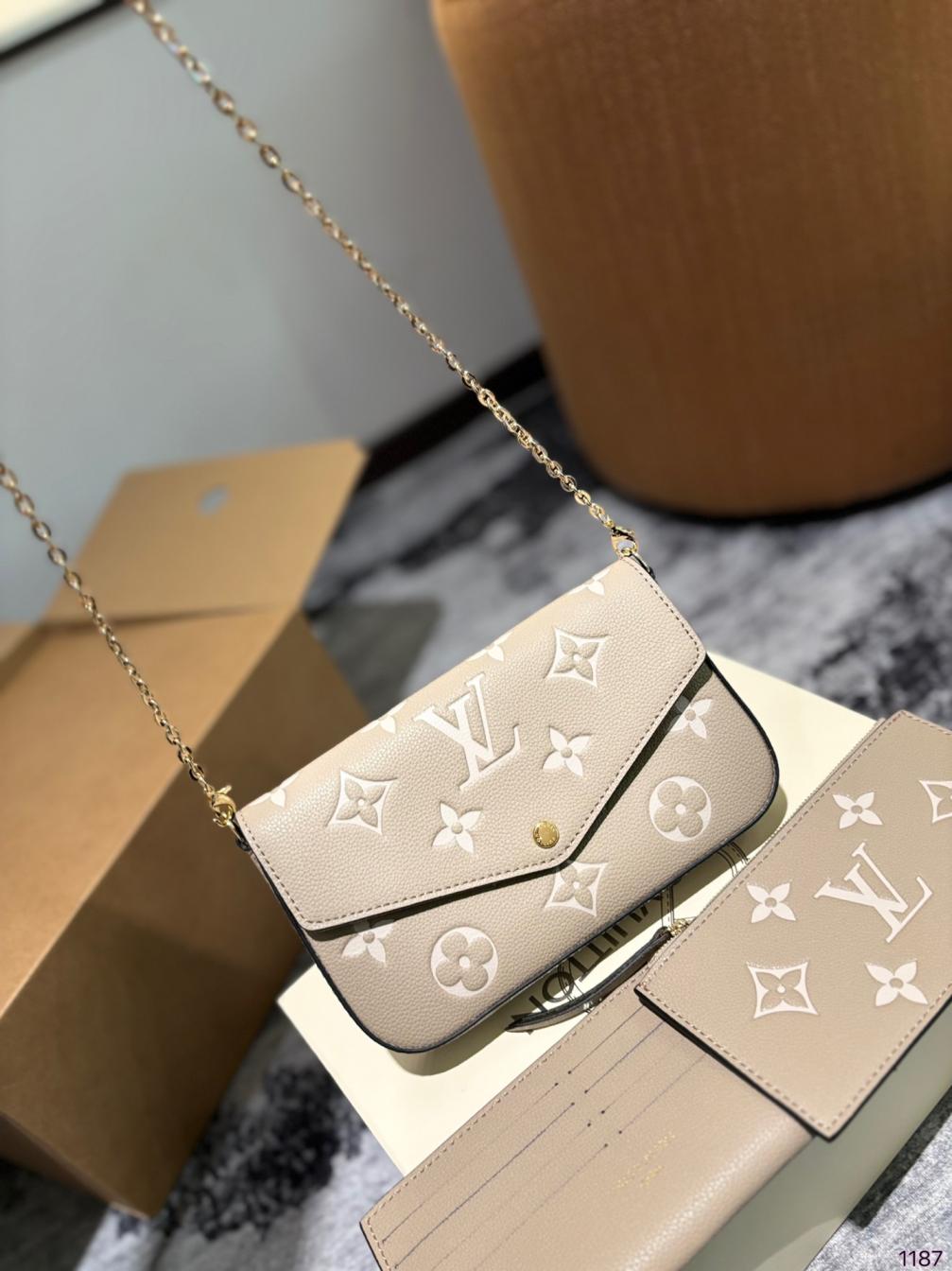 LV Louis vuitton POCHETTE FELICIE bag