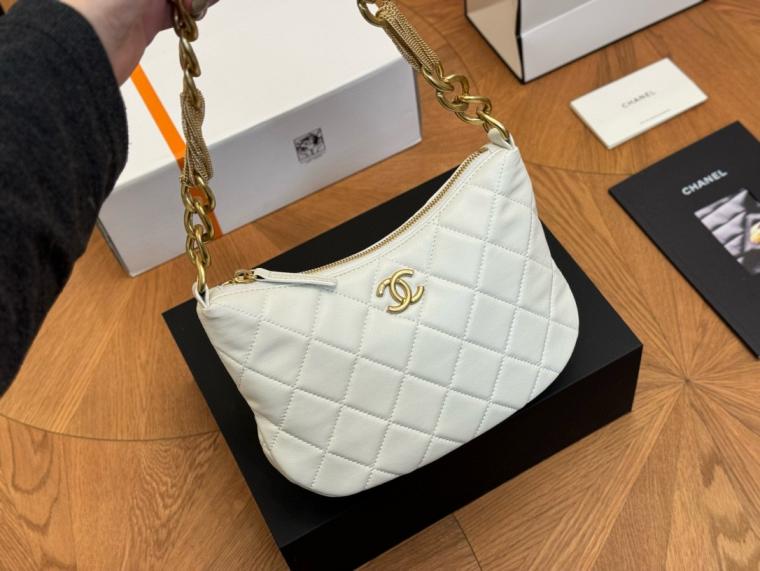 Chanel lambskin leather hobo bag