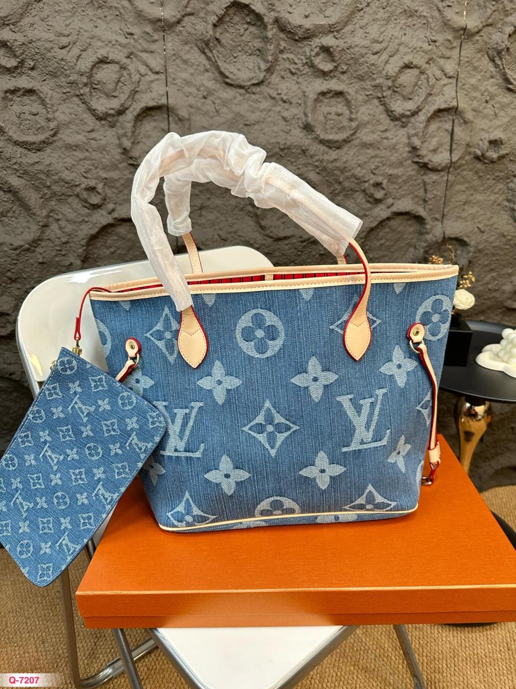 LV denim neverfull hand bag