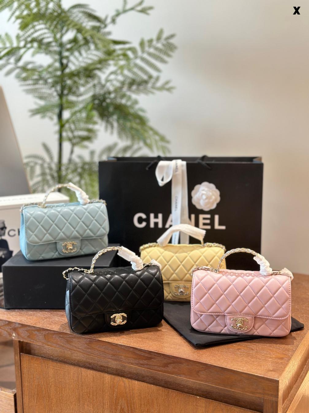 Chanel 24A hand CF bag
