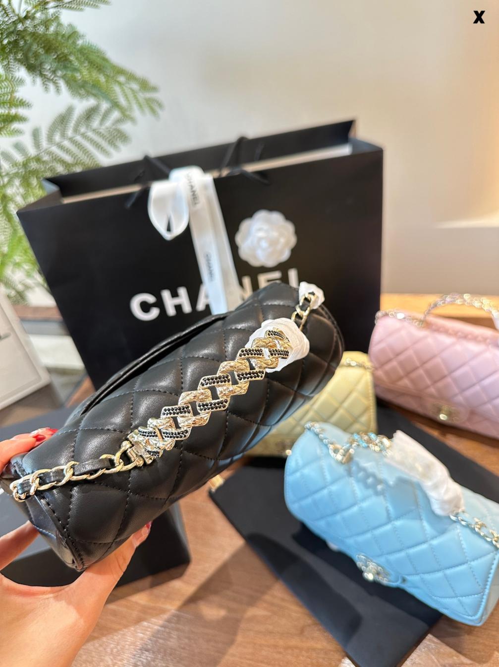 Chanel 24A hand CF bag