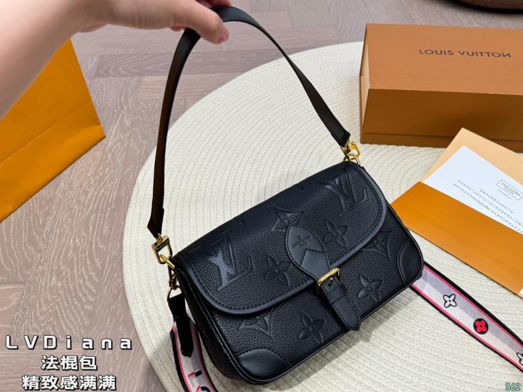 LV Louis vuitton Diana handbag