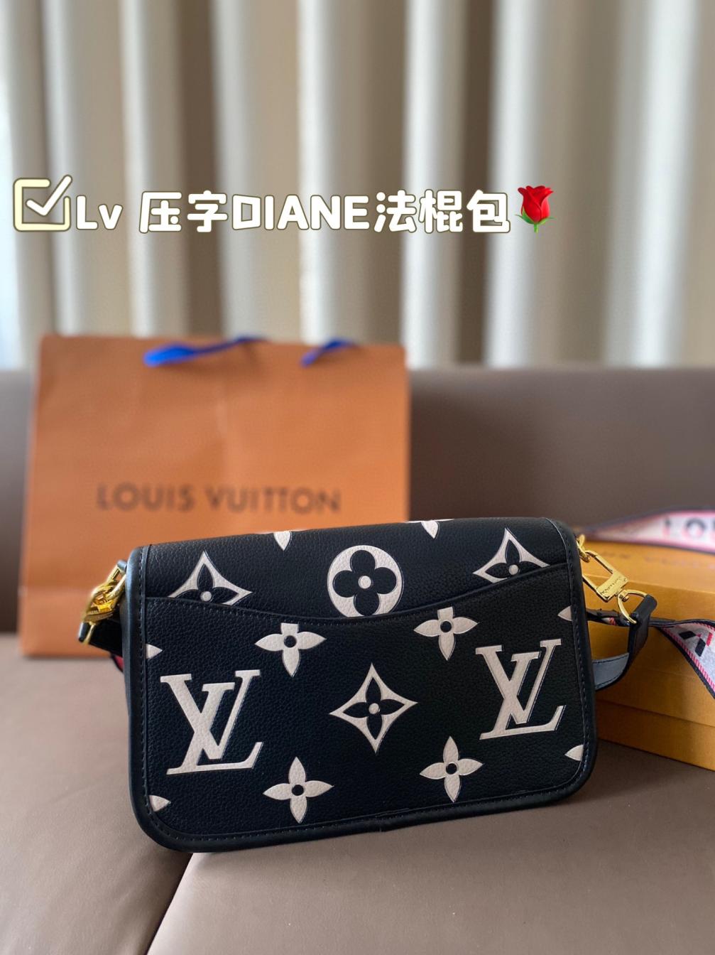 LV louisvuitton DIANE Handbag