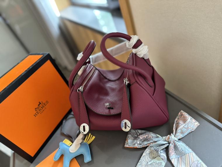 Hermes leather Lindy pop handbag