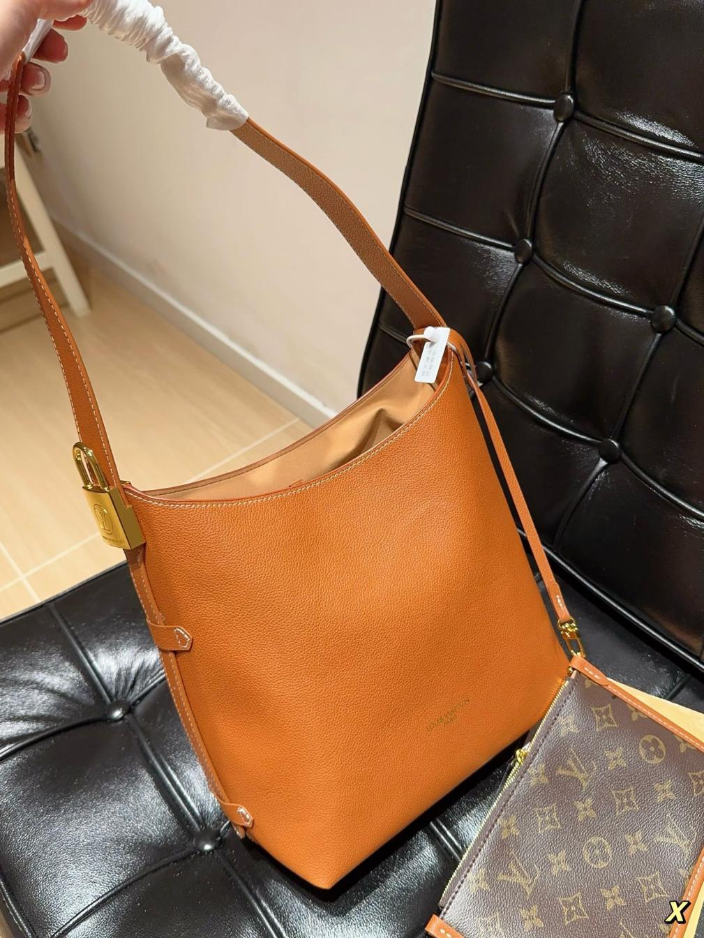 LV louis vuitton low-key hobo bag