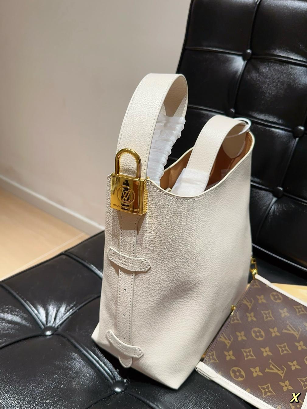 LV louis vuitton low-key hobo bag