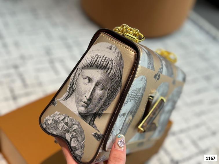 LV Twist handbag