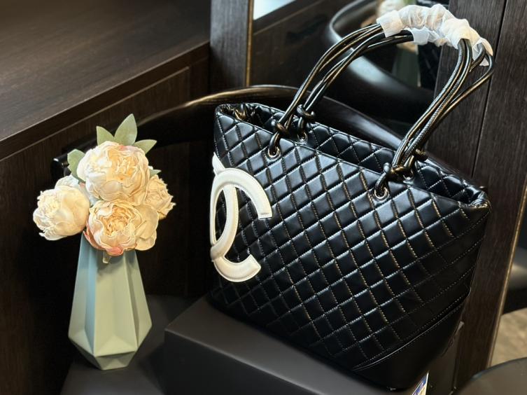 Chanel CC Tote handbag