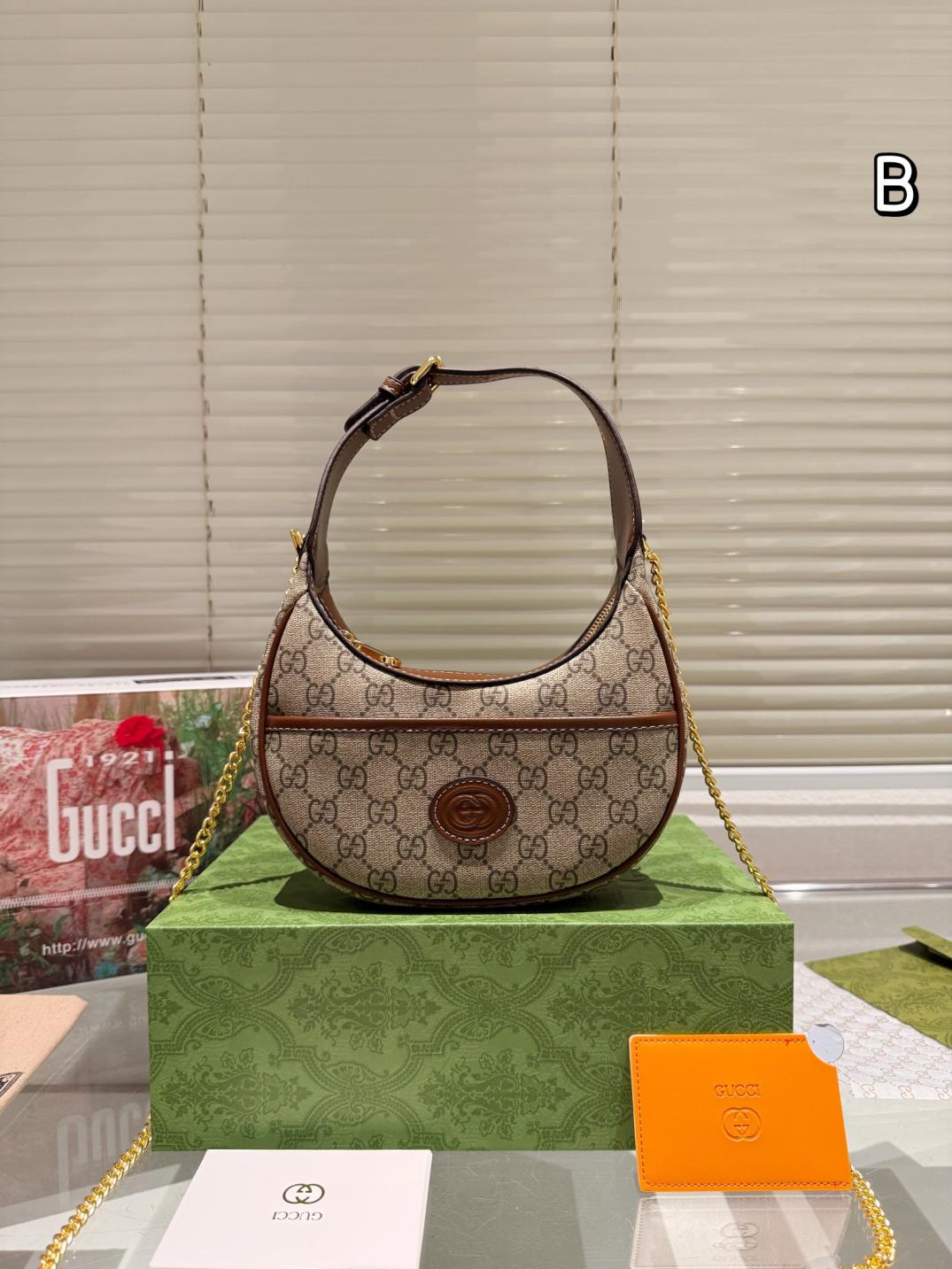 Gucci GG Marmont bag 135344