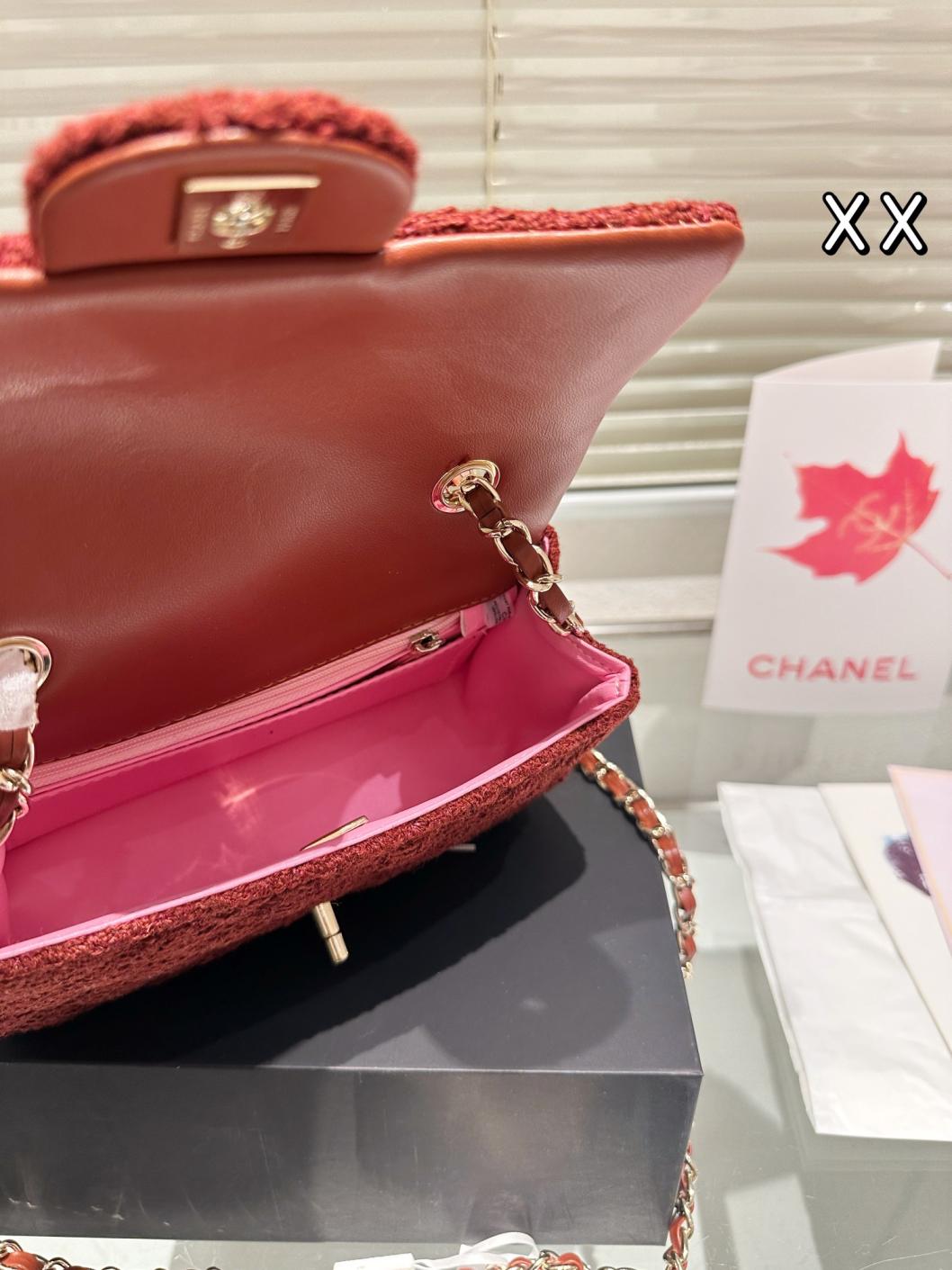 Chanel CF Christmas woolen box bag