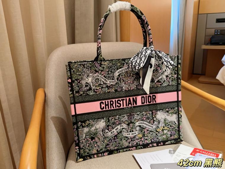 Dior Large Book tote embroidery bag 135484