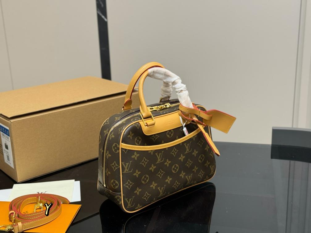 LV Vintage monogram handbag