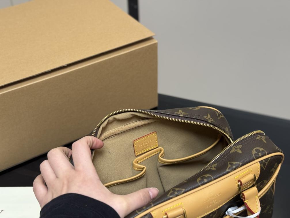 LV Vintage monogram handbag