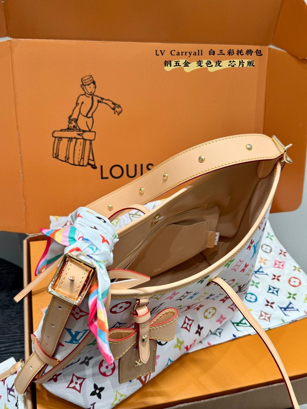 LV CarryAll tote handbag 135636