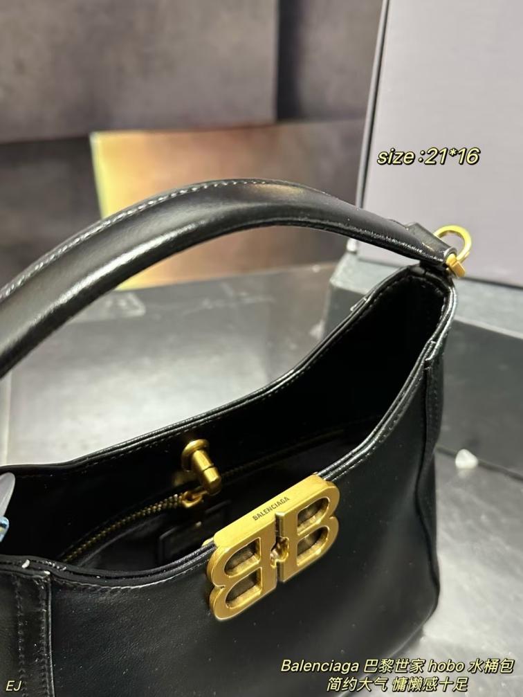Balenciaga Hobo Bucket bag