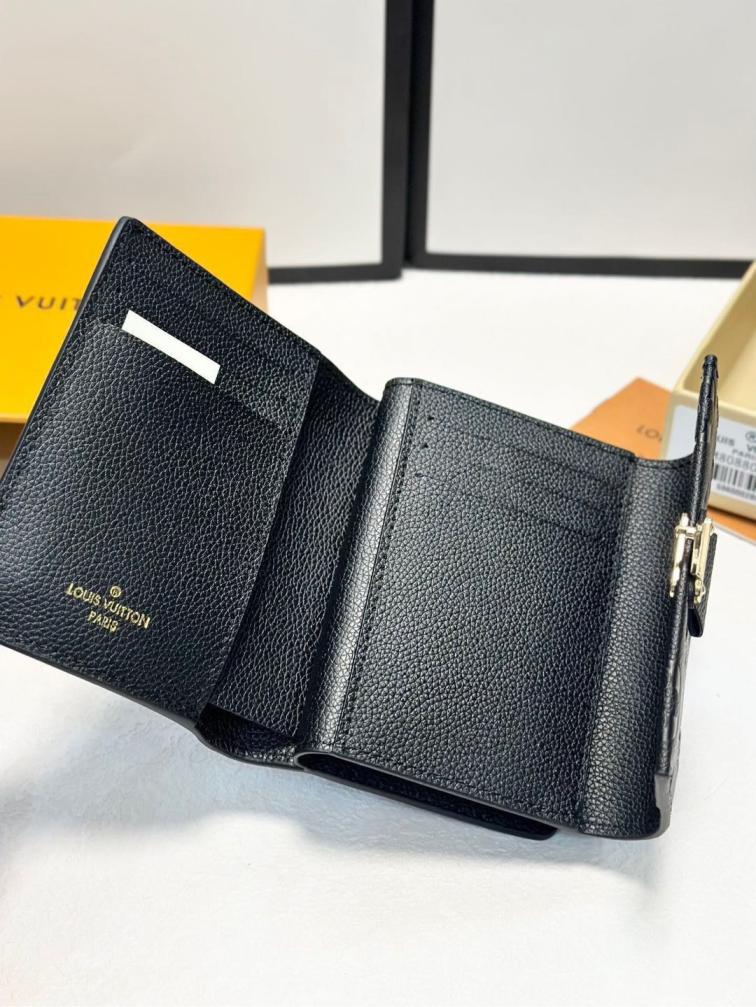 LV leather  Lock Wallet