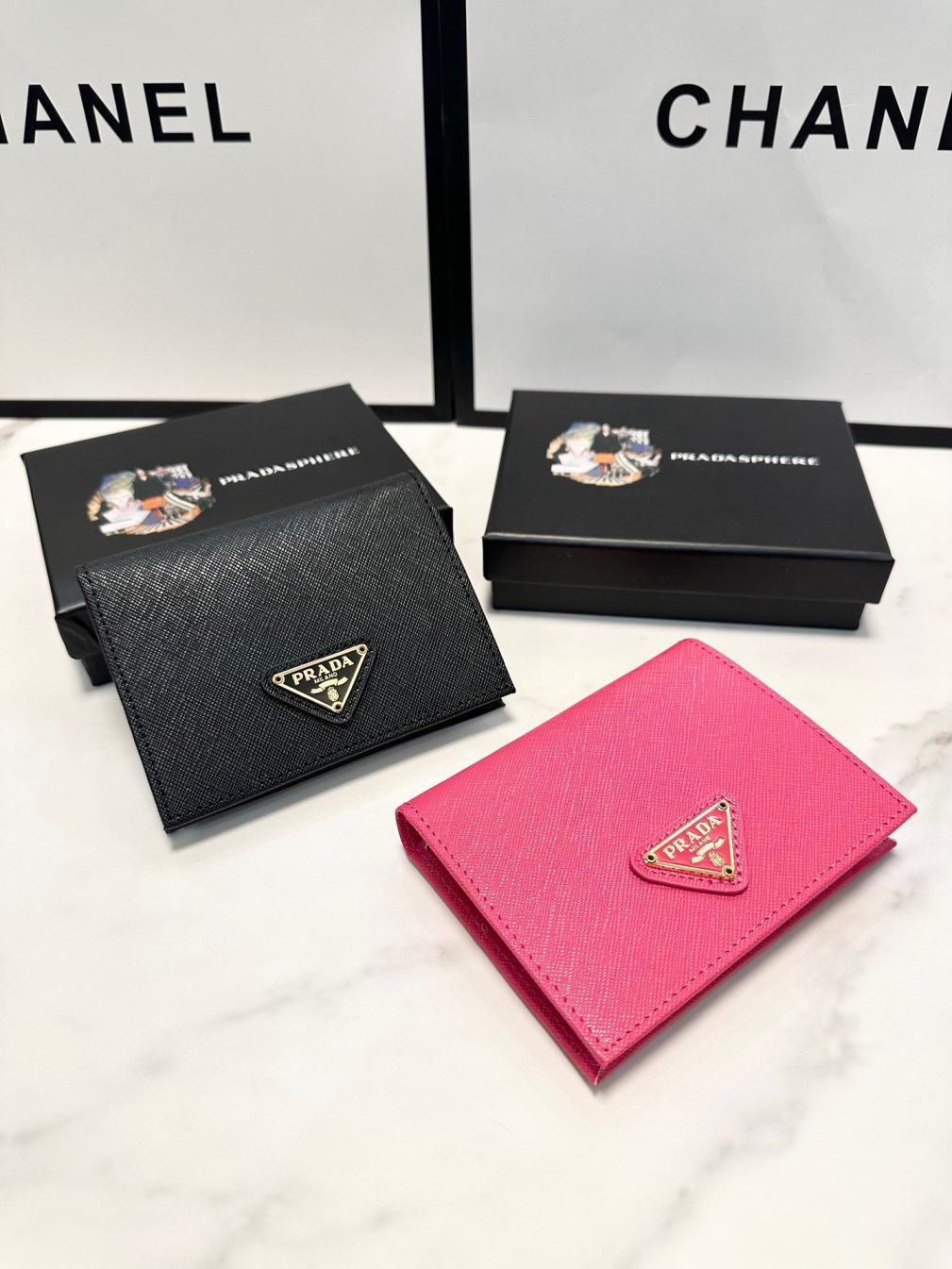 Prada leather Wallet