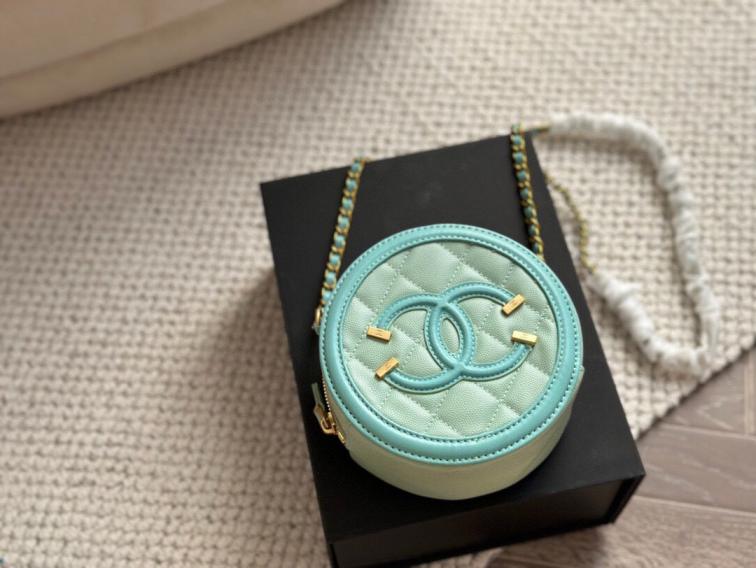 Chanel circle cake bag 135824