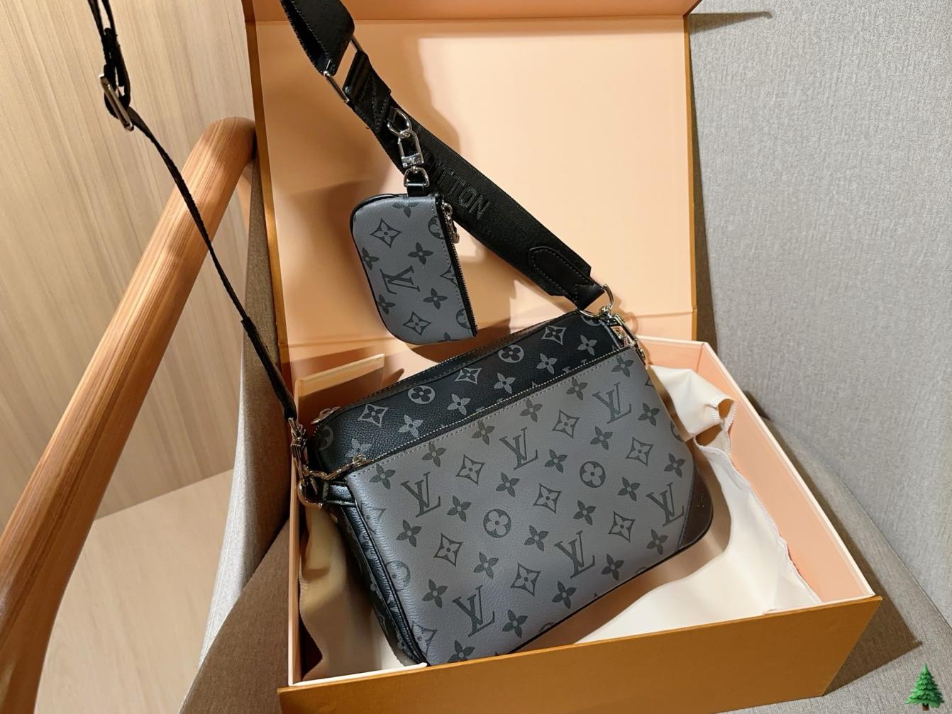 LV Louis vuitton TRIO 3in1 mens bag 135882
