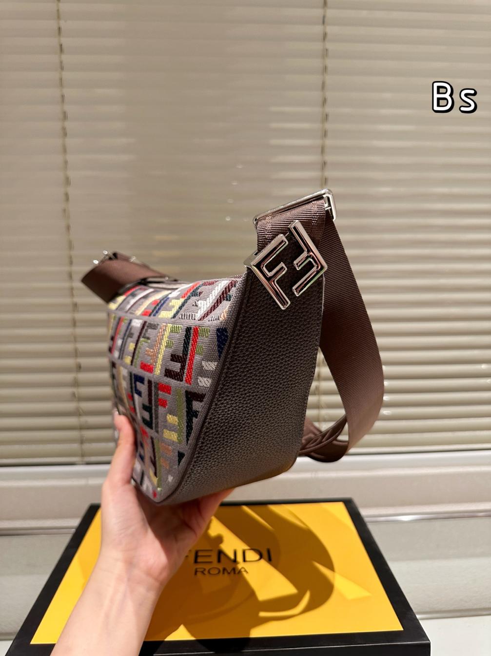 Fendi FF colorful bag 135939