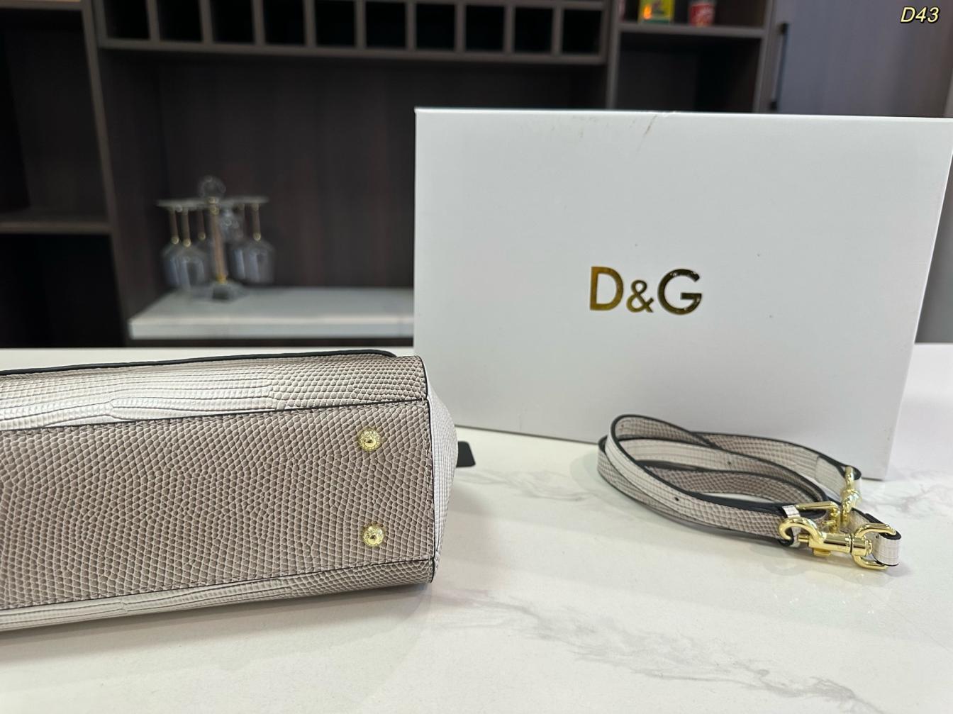 DG Handbag 138980