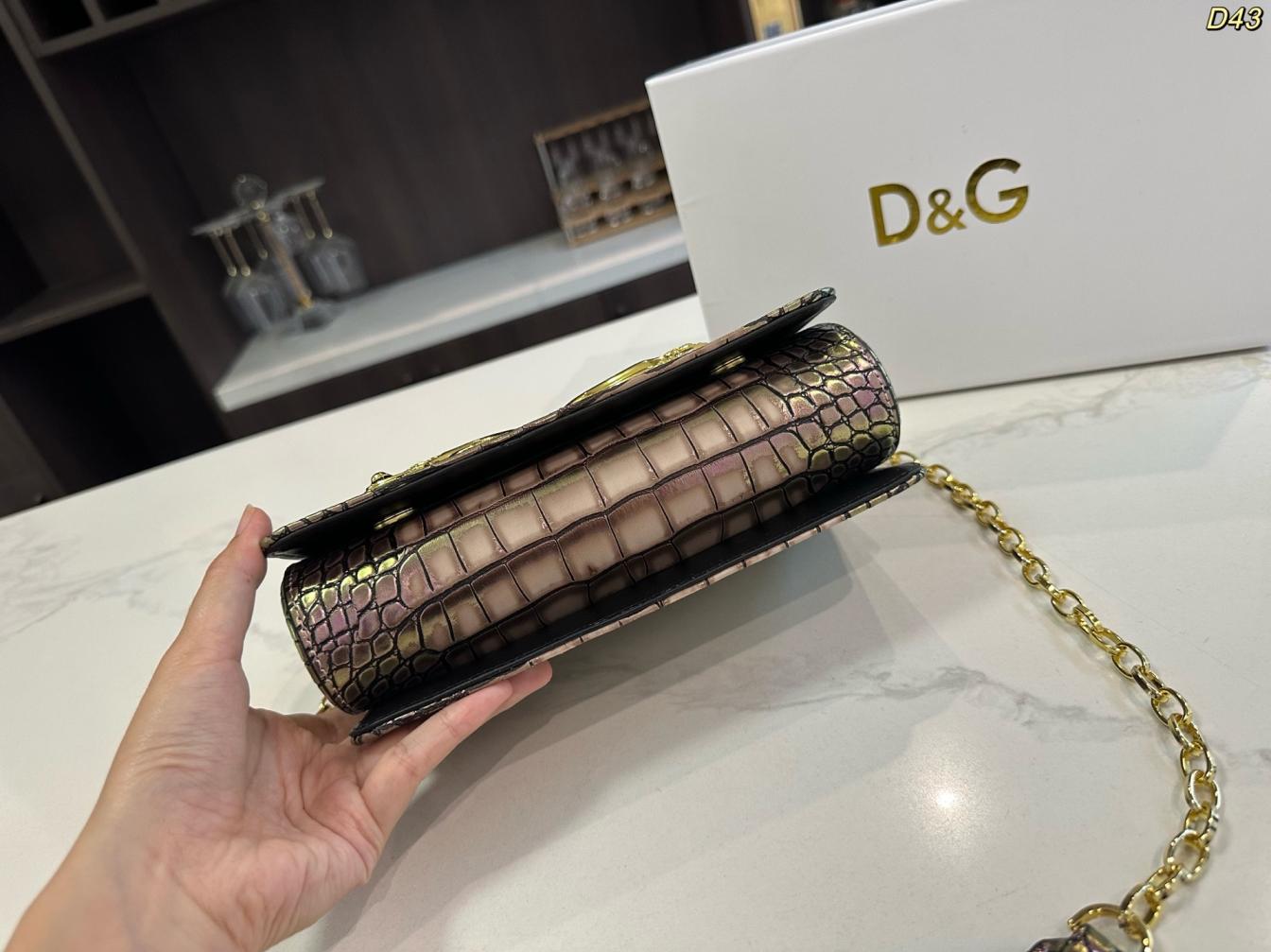 DG Handbag 138979