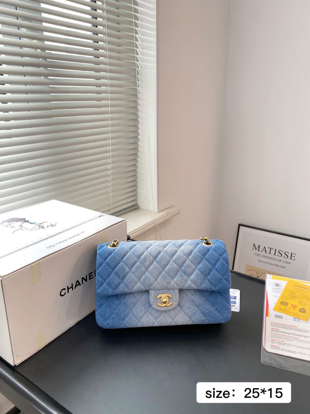 CHANEL CF Vintage Denim bag 138974