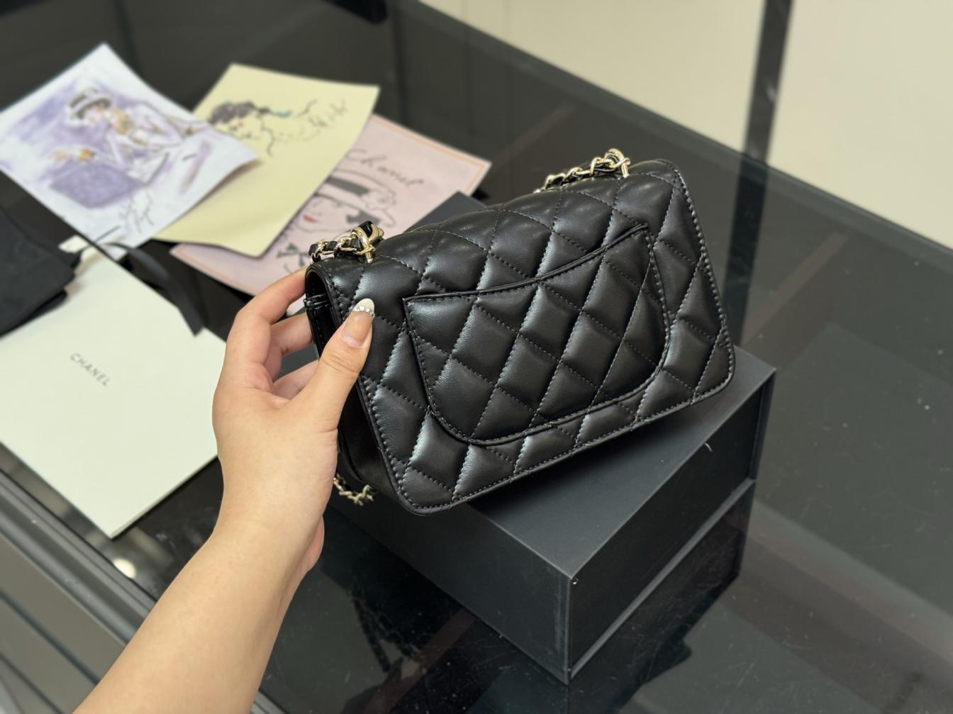 Chanel 25B CF mini bag 139054