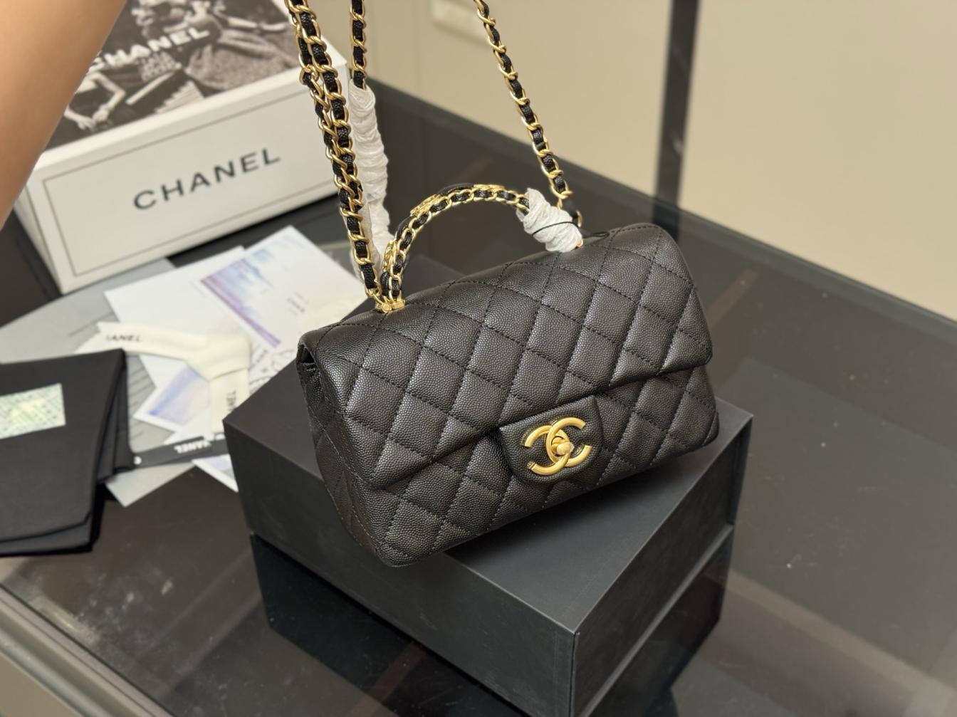 Chanel mini cf handle bag 139053