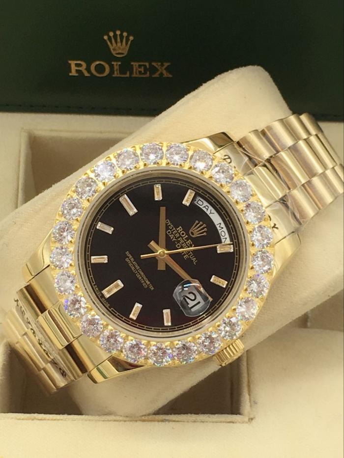 Rolex Day-date for men Bezel with big diamonds  AAA automatic
