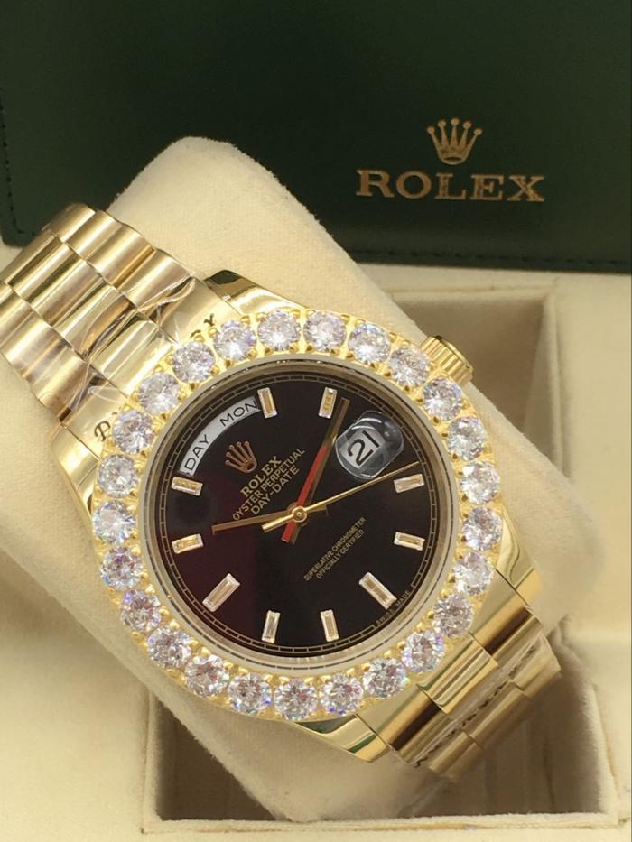 Rolex Day-date for men Bezel with big diamonds  AAA automatic