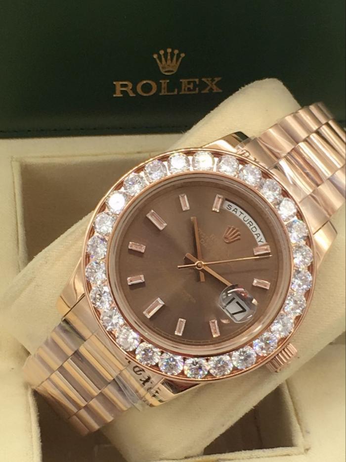 Rolex Day-date for men Bezel with big diamonds  AAA automatic