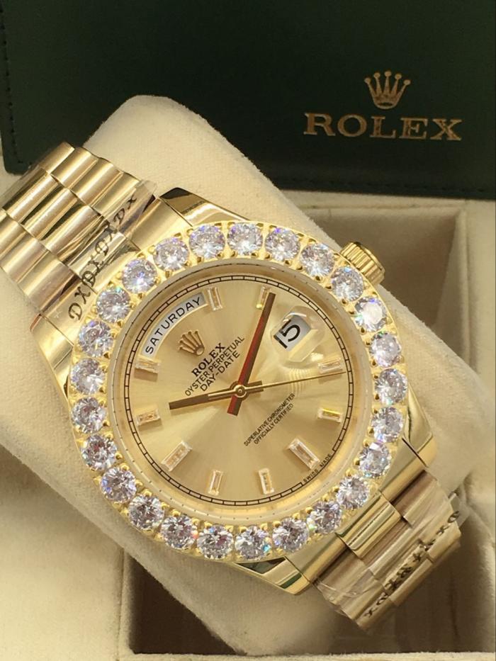 Rolex Day-date for men Bezel with big diamonds  AAA automatic
