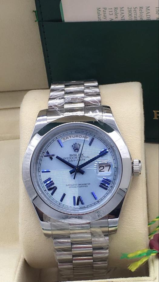 AAA rolex day-date with automatic movement for men and women