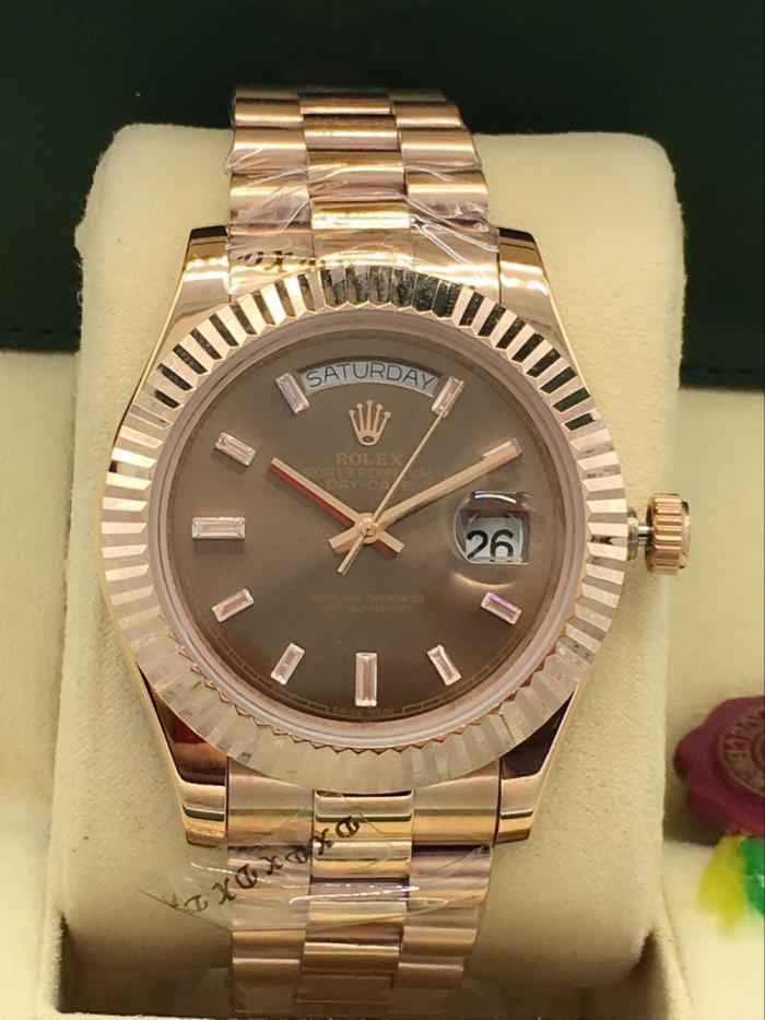 AAA rolex day-date with automatic movement for men and women