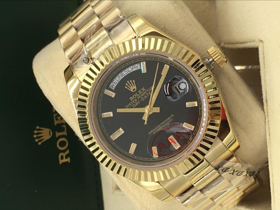 AAA rolex day-date with automatic movement for men and women