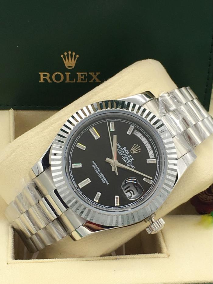 AAA rolex day-date with automatic movement for men and women