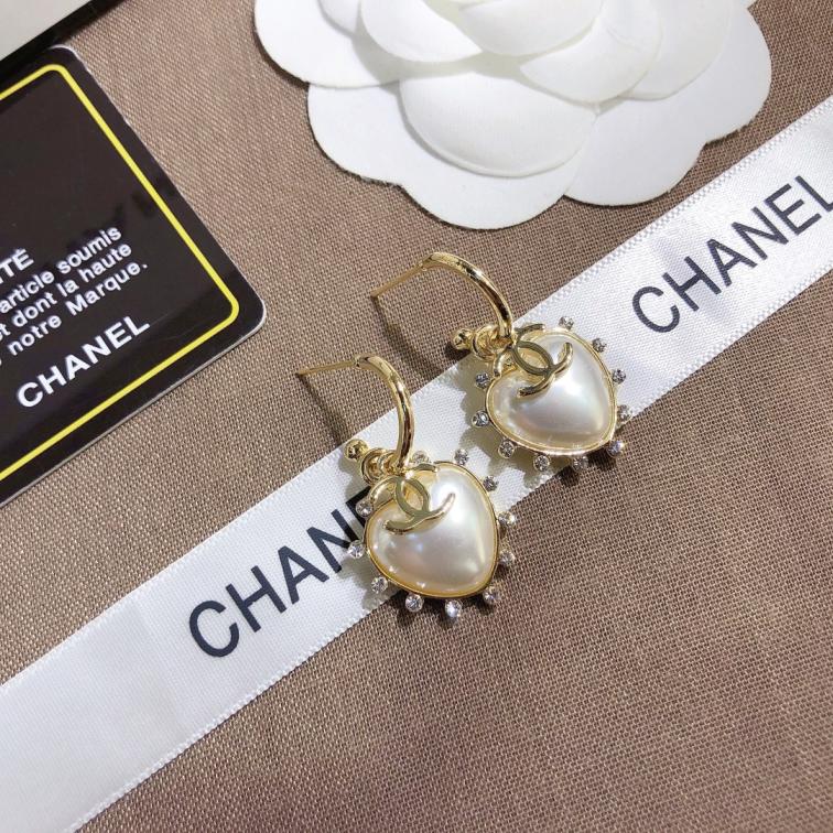 A623 Chanel earring 107348