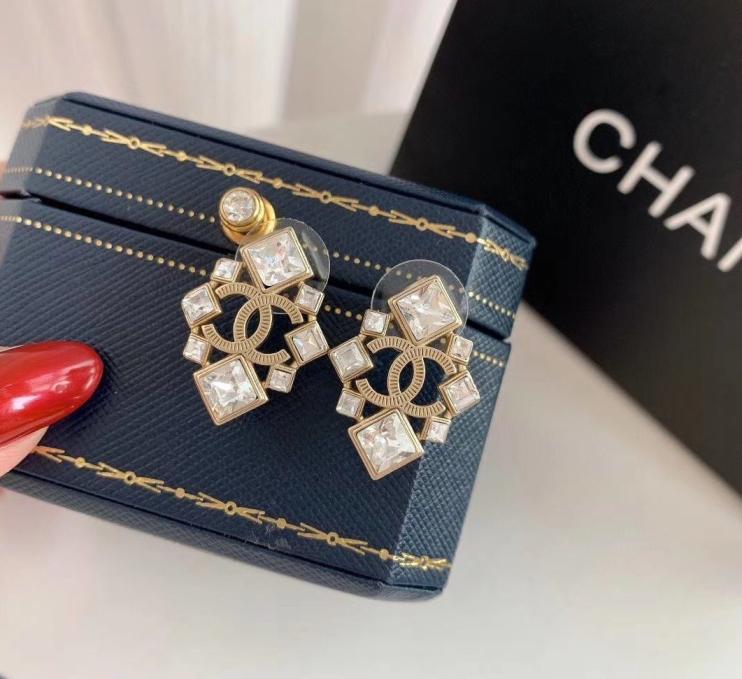A232 Chanel earring 107352