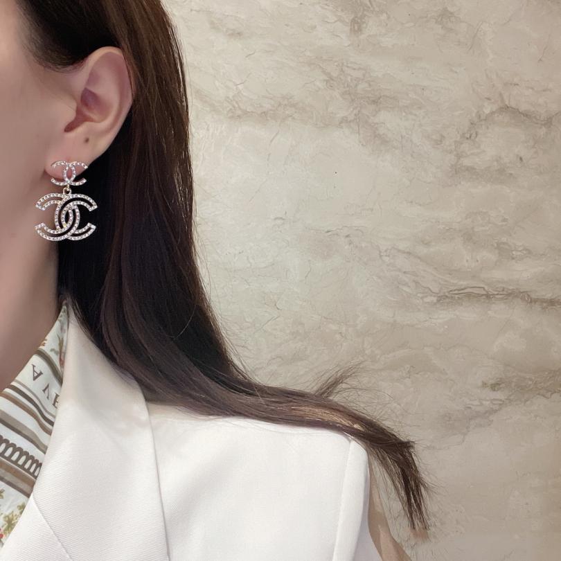 A639    Chanel earring 107386