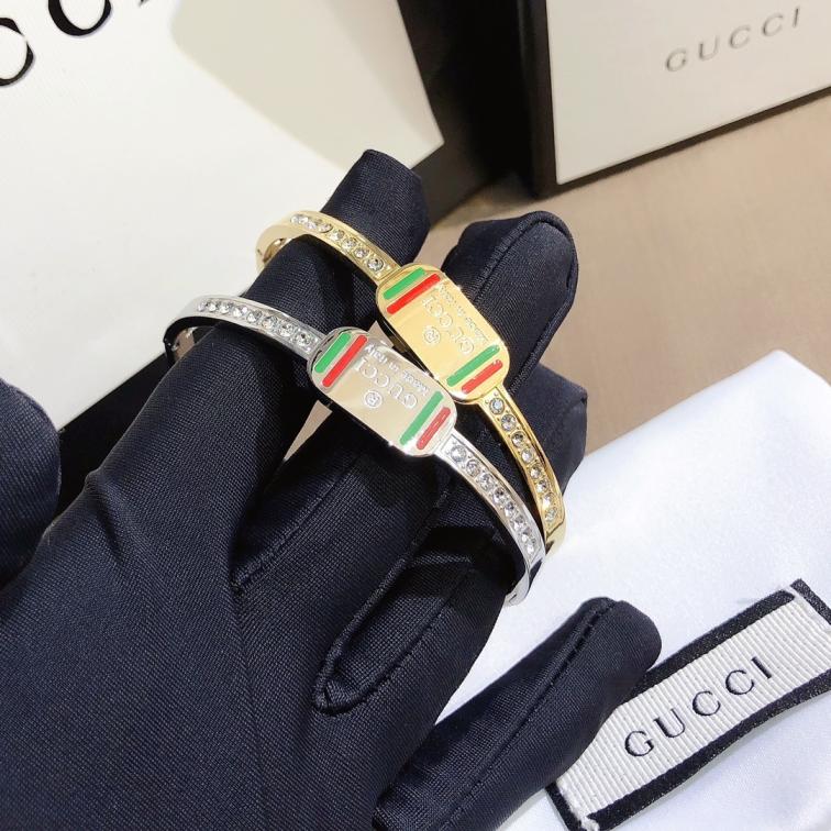 S275     Gucci bracelet 107390