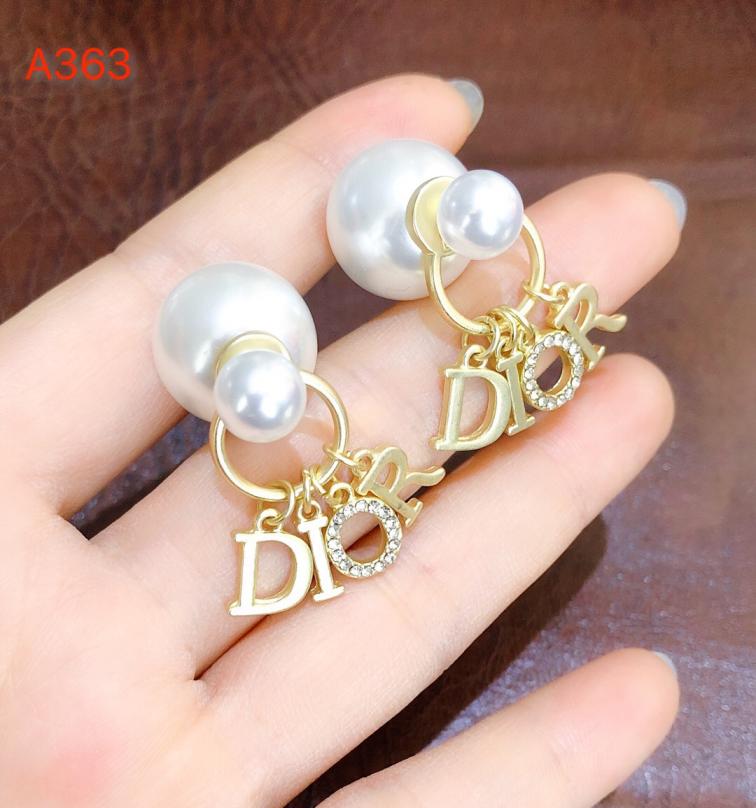 Dior earring 115644