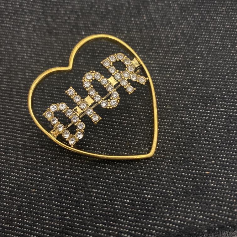 Dior brooch 106724