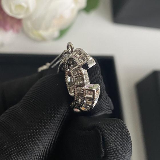 A184 Chanel earring 104564