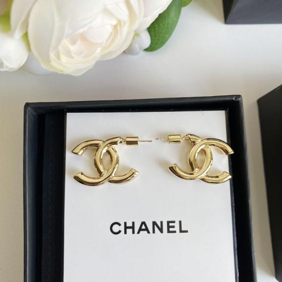 A103 Chanel earring 104586