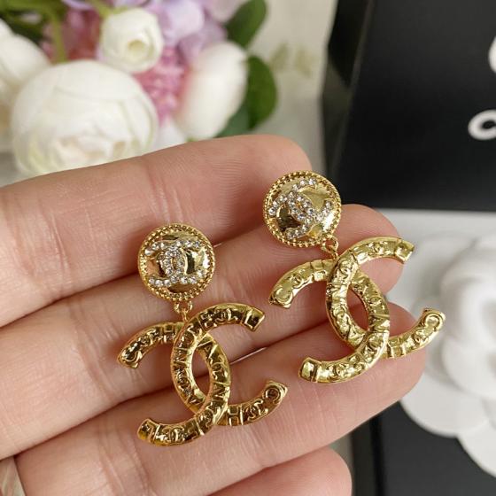A408 Chanel earring 104717
