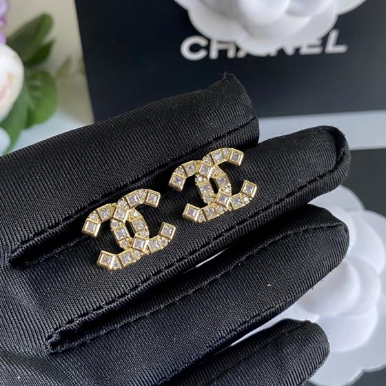 A227 Chanel earring 104759