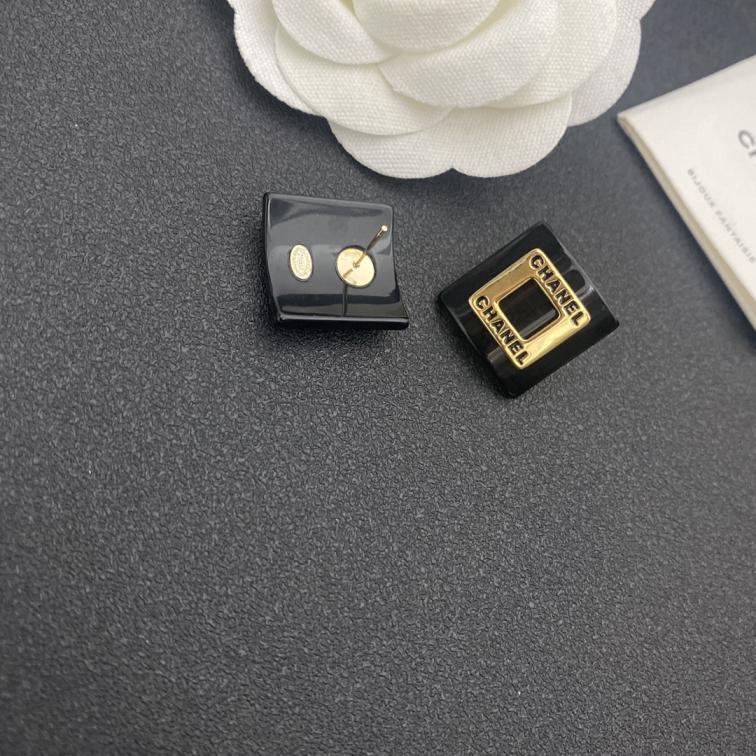 A476 Chanel earring 104844